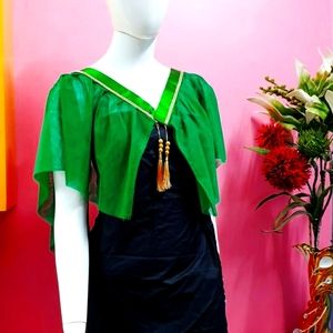 Shrug Multi-wear